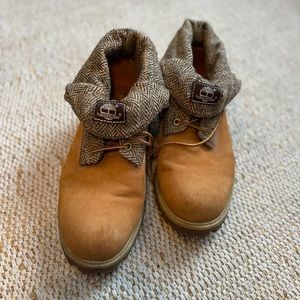 Timberland Harris Tweed Roll-top Boots

US 12